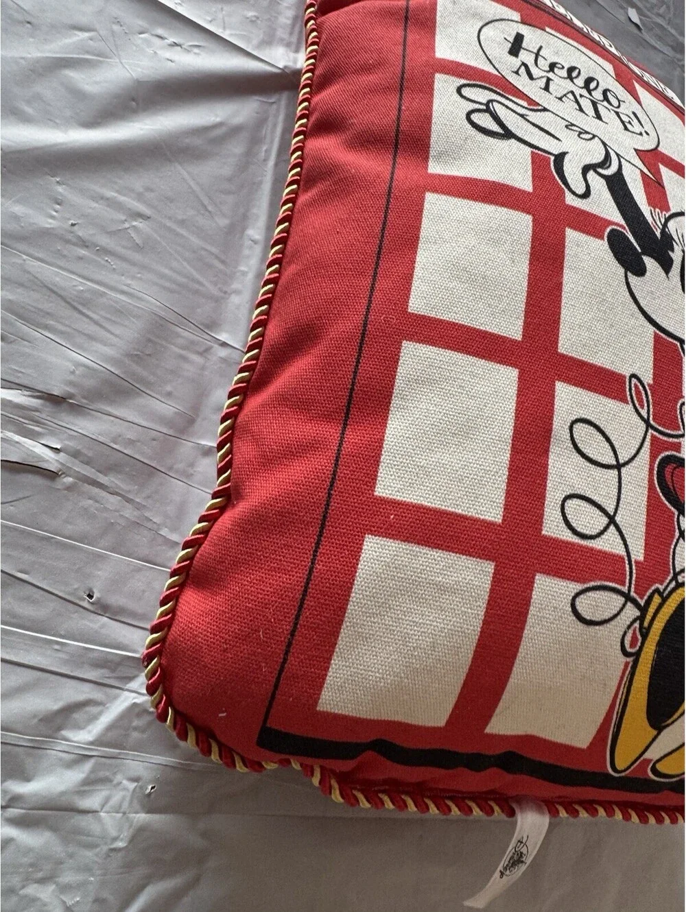 Disney Epcot Mickey Minnie Red Phone Booth United Kingdom Pillow